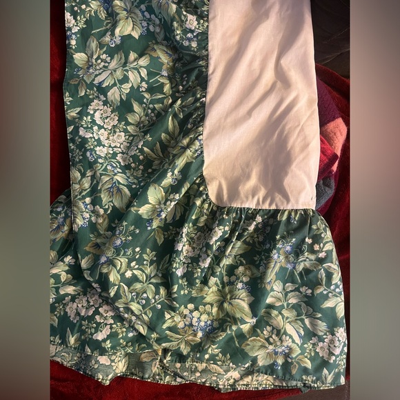 Vintage 90s Green Blue Bramble Berry Floral Laura Ashley Twin Dust Ruffle - Picture 2 of 7